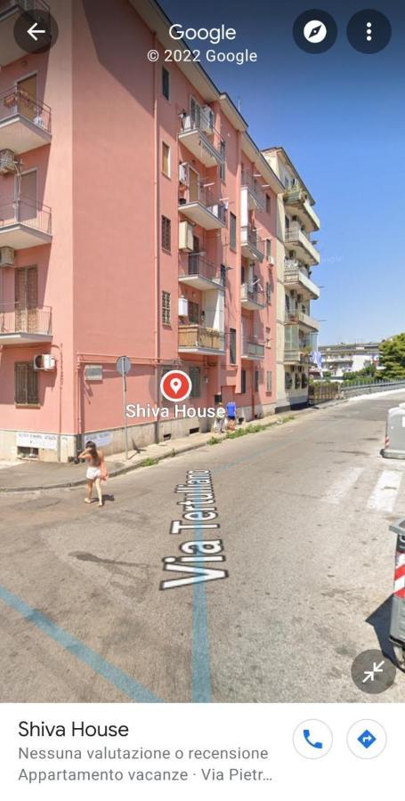 Shiva House * Napoli